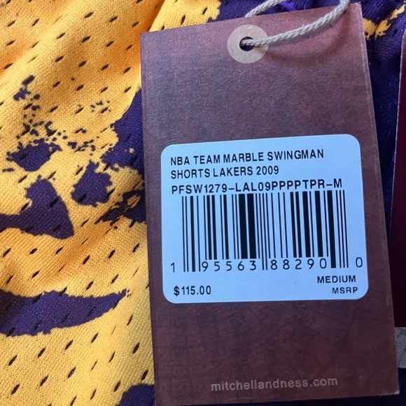 NBA Los Angeles Lakers Swingman Marble Short - Picture 5 of 5